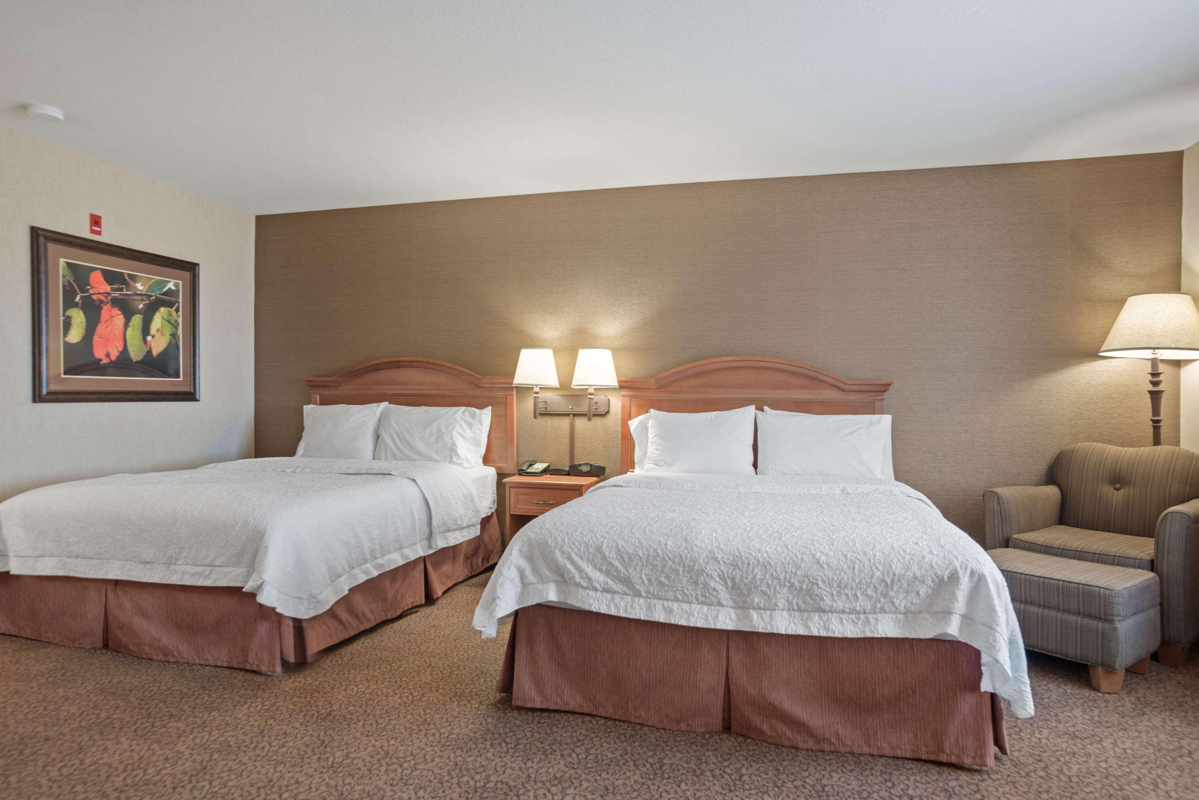 Hampton Inn Rapid Stadt Exterior foto