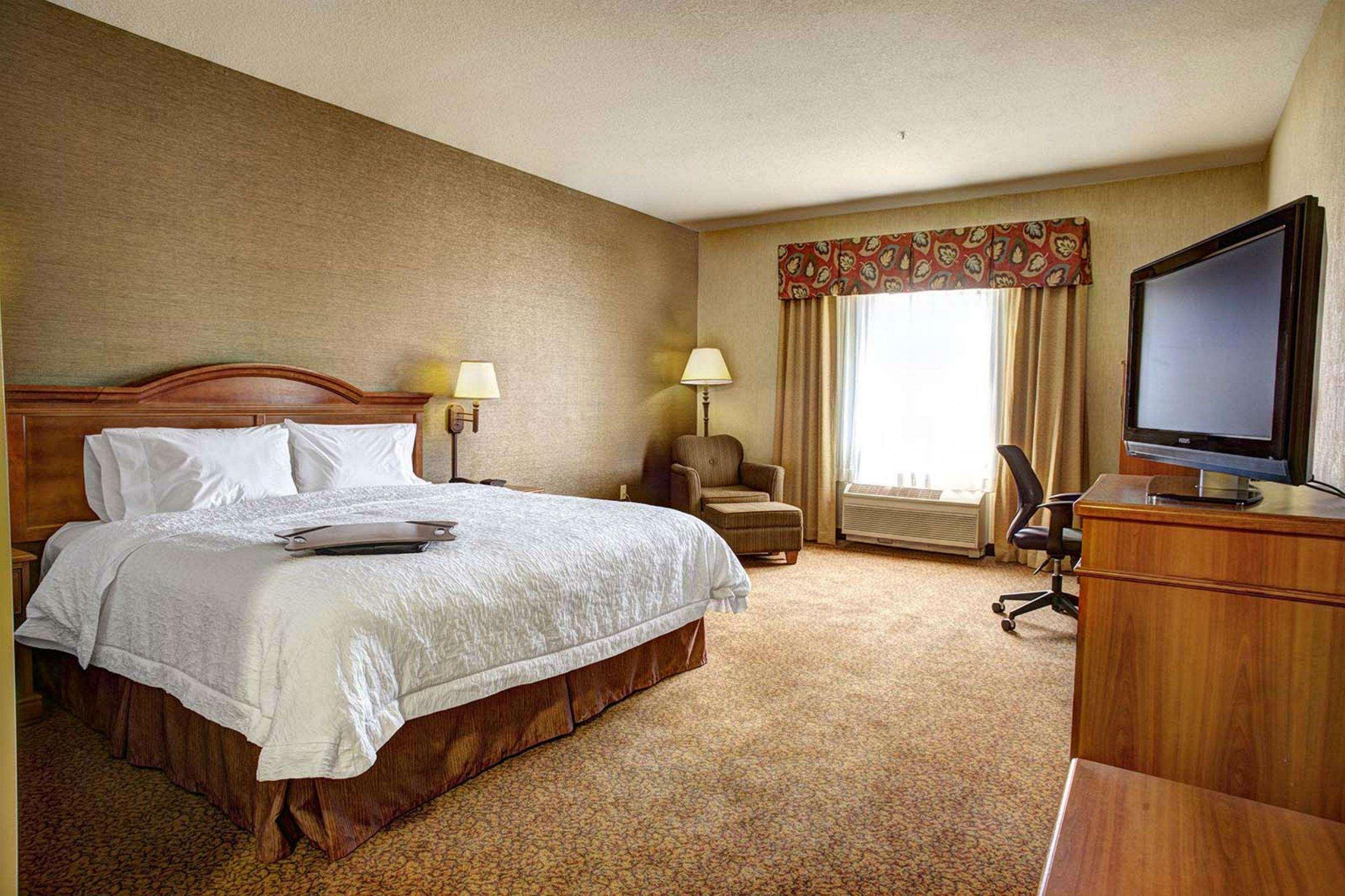 Hampton Inn Rapid Stadt Exterior foto